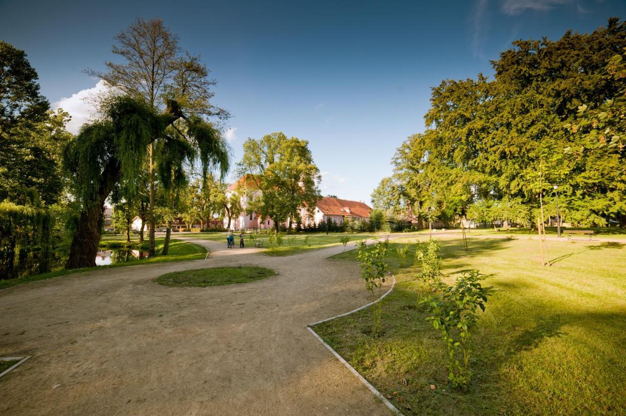 Domek Trolla Sierakow  Buitenkant foto